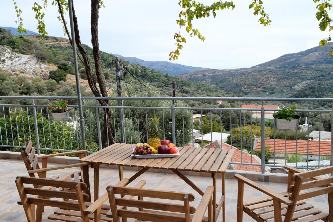 Villa Portreto Kambanos Exterior photo
